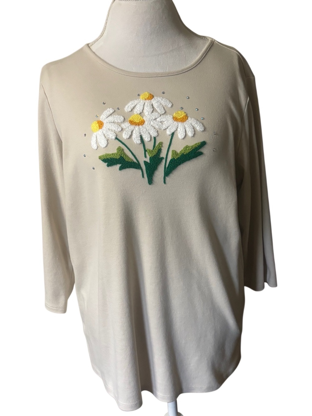 Quacker Factory Embroidered Daisy Shirt Sz L